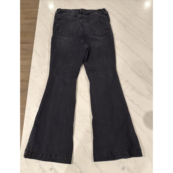 GOOD AMERICAN Good Legs Flare Jeans in Black Mid Rise Stretch Size 14-18 - Picture 4 of 6